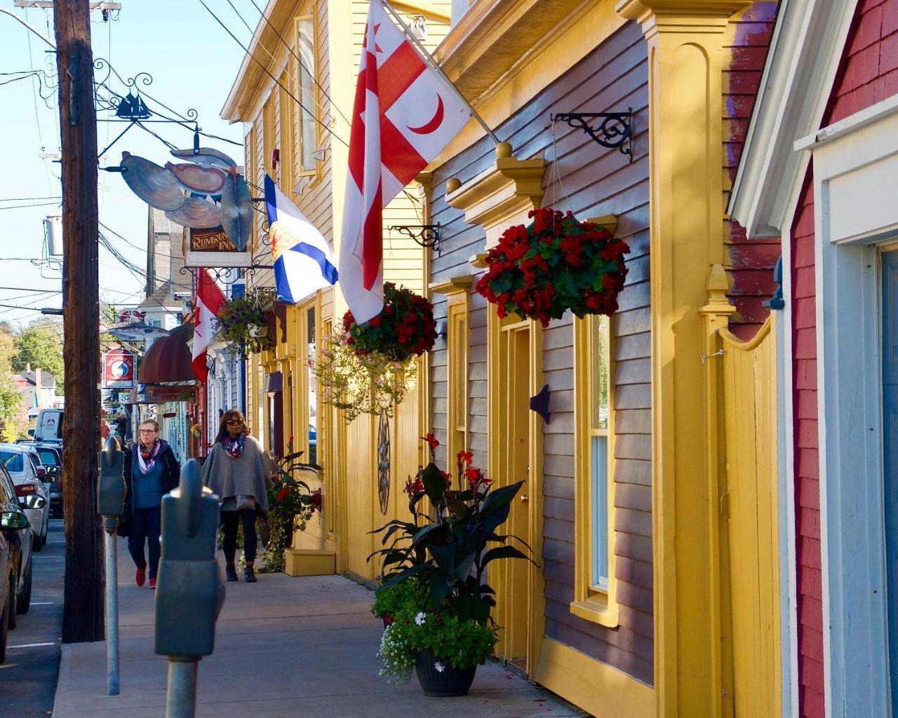 Rum Runner Inn Lunenburg Exteriör bild
